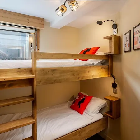 Concordia 7 - Year Apartment